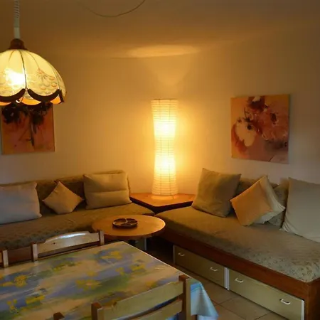 شقة Simmental Appartement-fewo- Dusche Oder Bad- Wc 4-bettwohnung By Interhome *